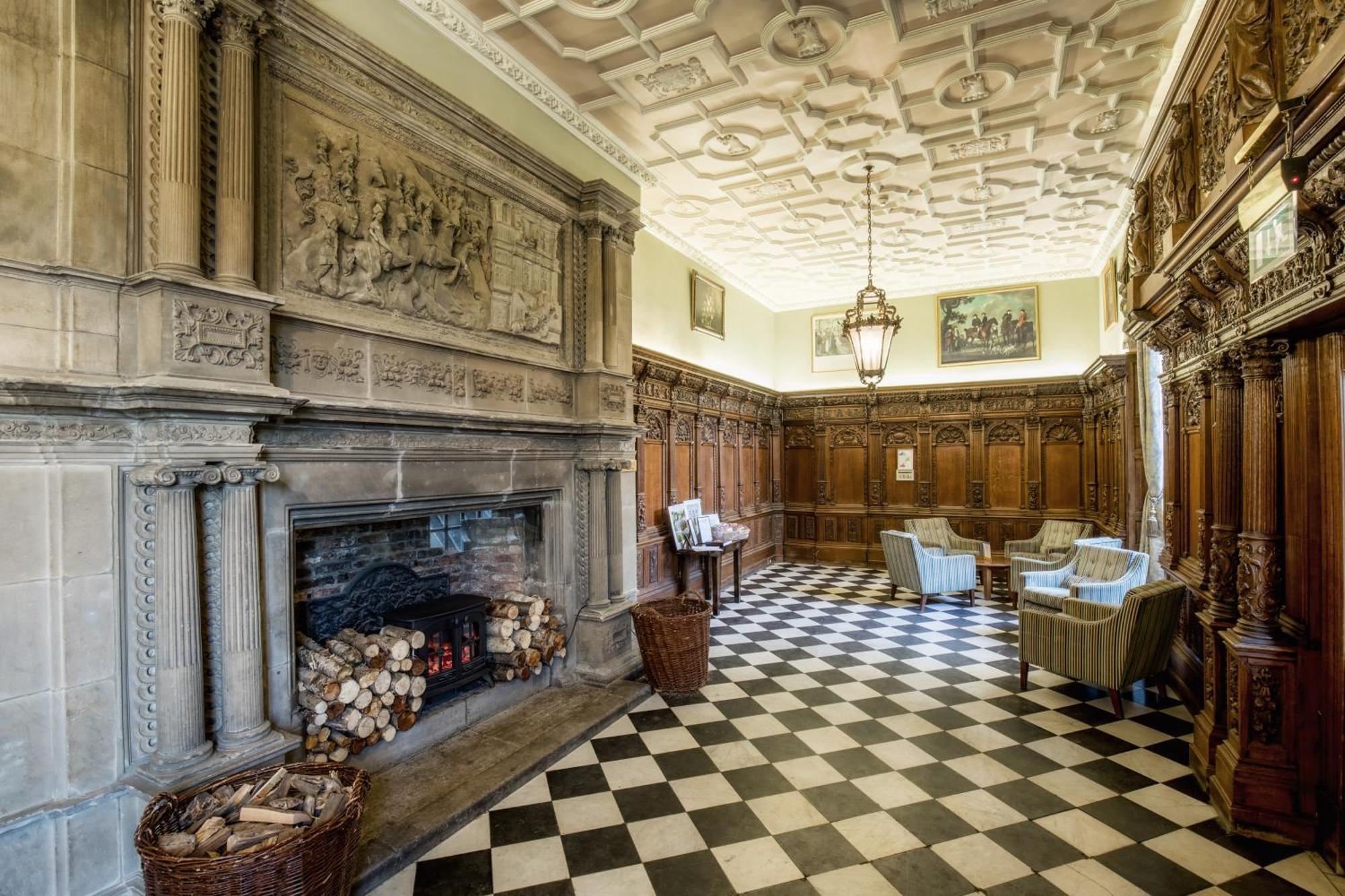 Hazlewood Castle & *